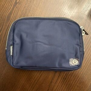 Lululemon everywhere belt bag large w metal hardware NWT